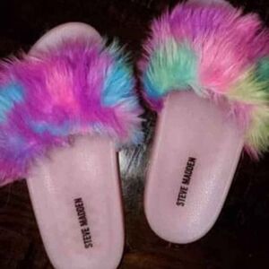 Kids Steve Madden Multicolor Furry Slide Sandals